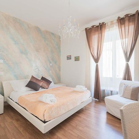Rione Monti Suites Рим Екстериор снимка