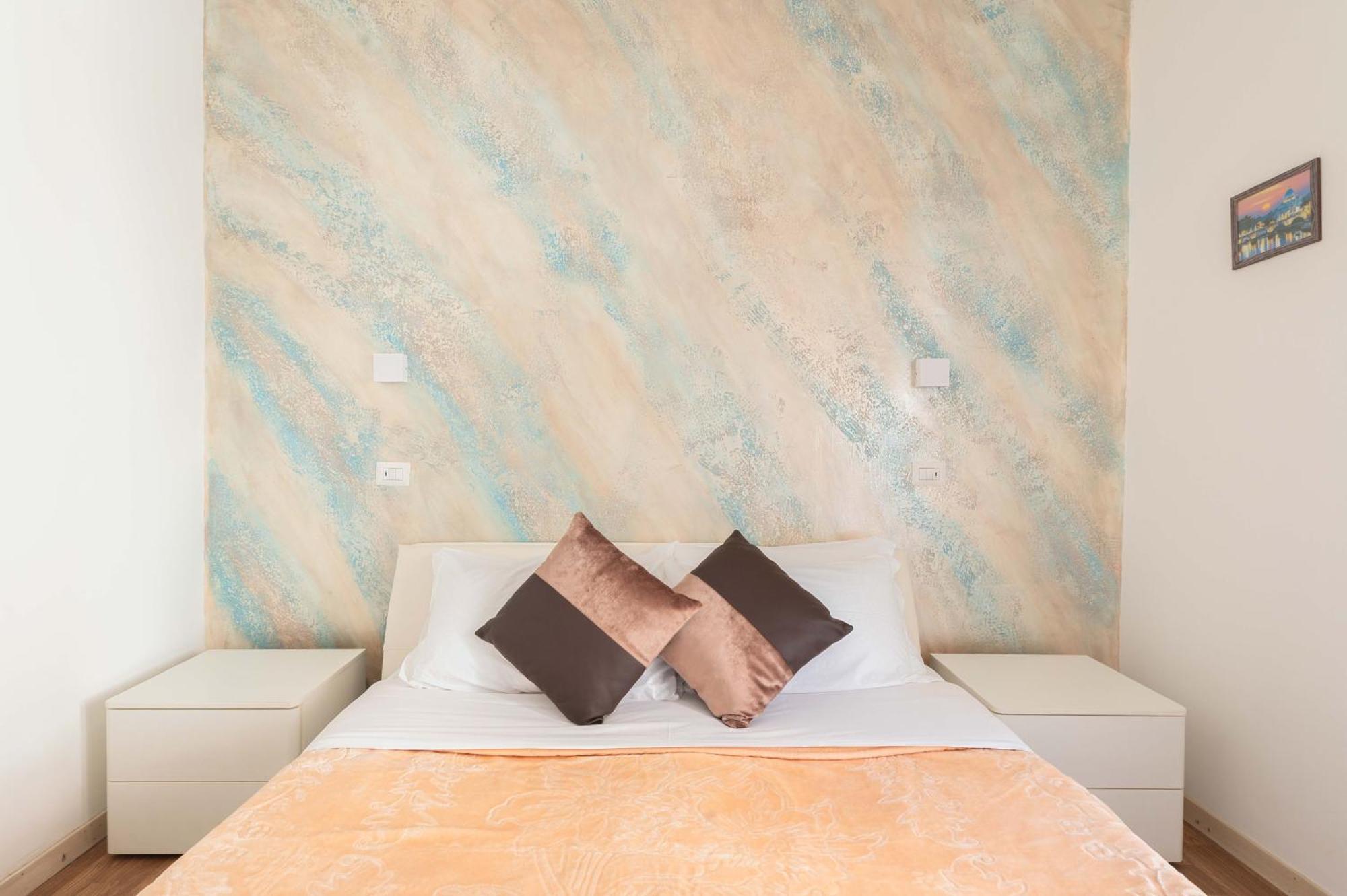 Rione Monti Suites Рим Екстериор снимка