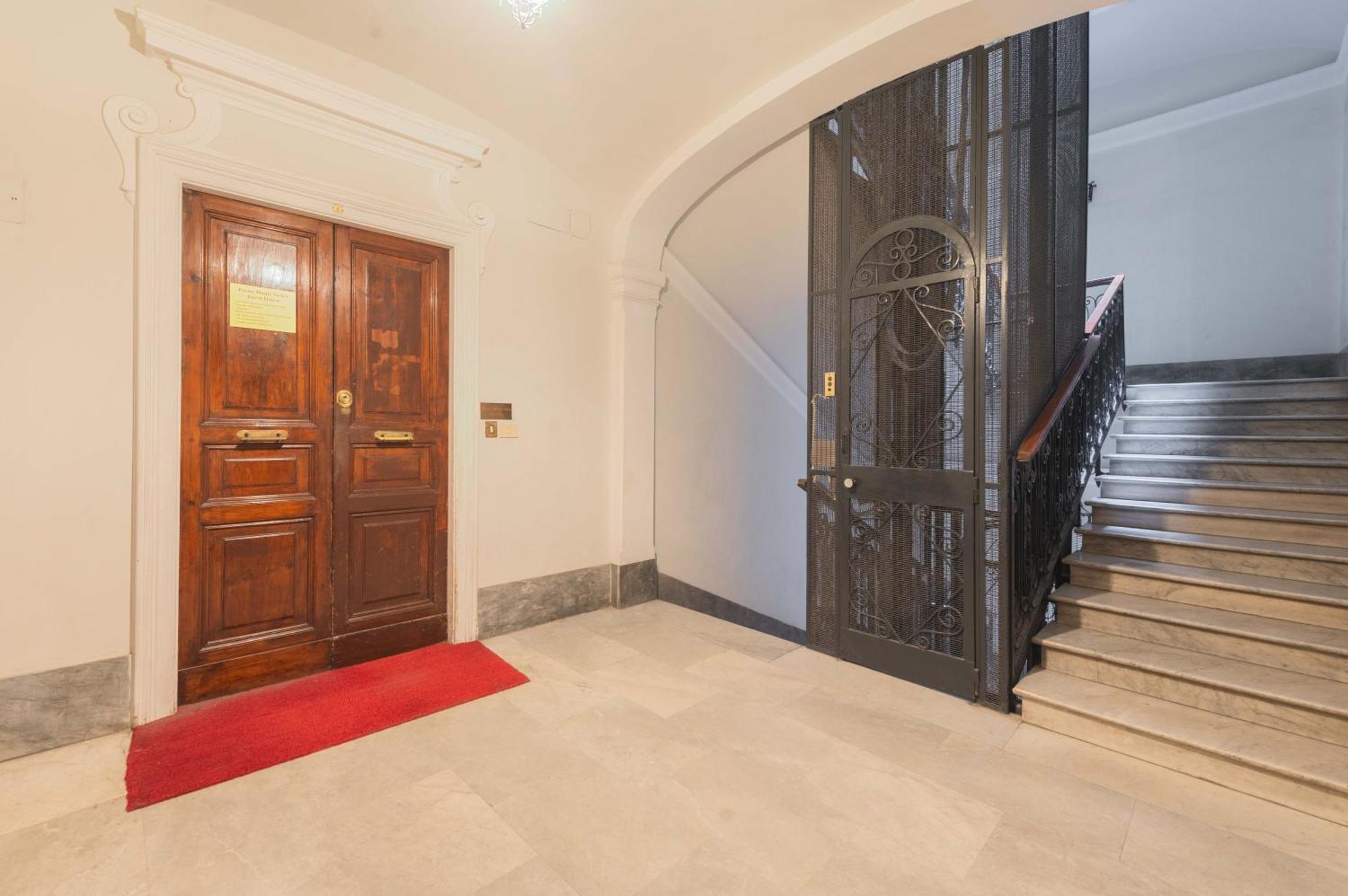 Rione Monti Suites Рим Екстериор снимка