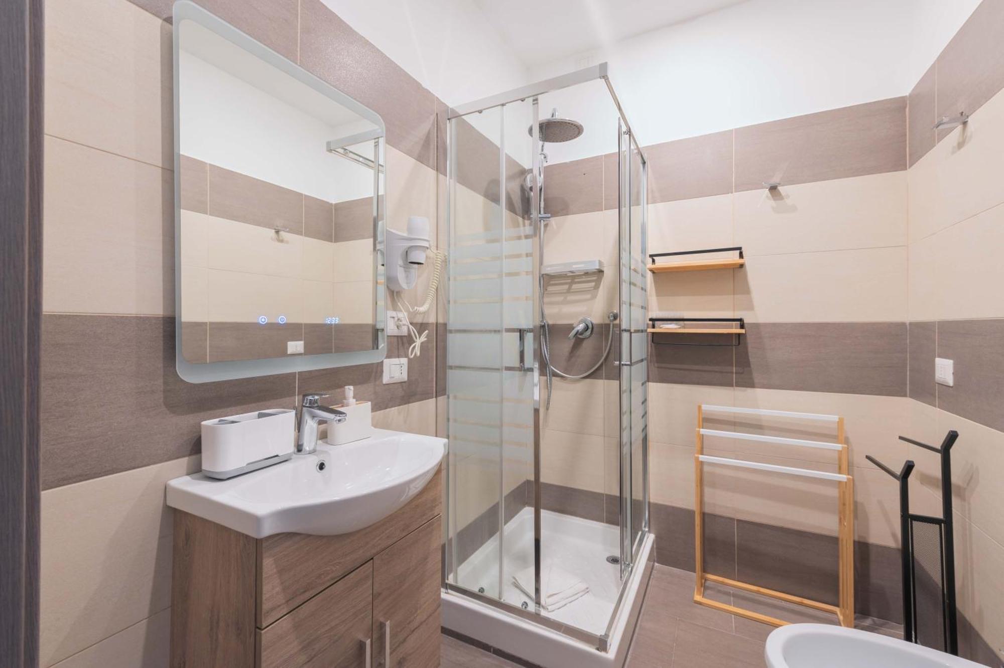 Rione Monti Suites Рим Екстериор снимка