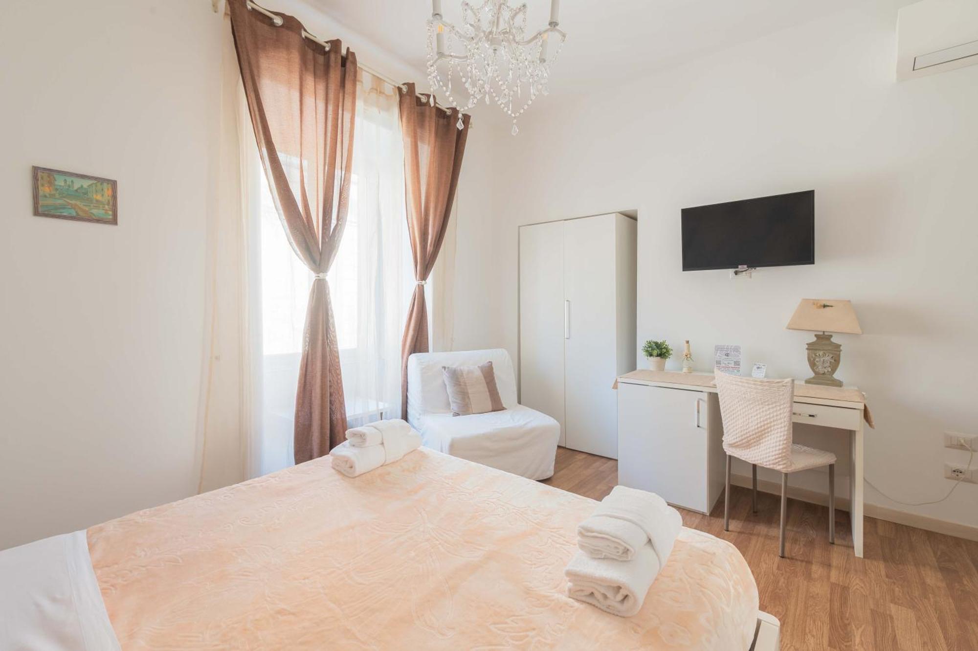 Rione Monti Suites Рим Екстериор снимка