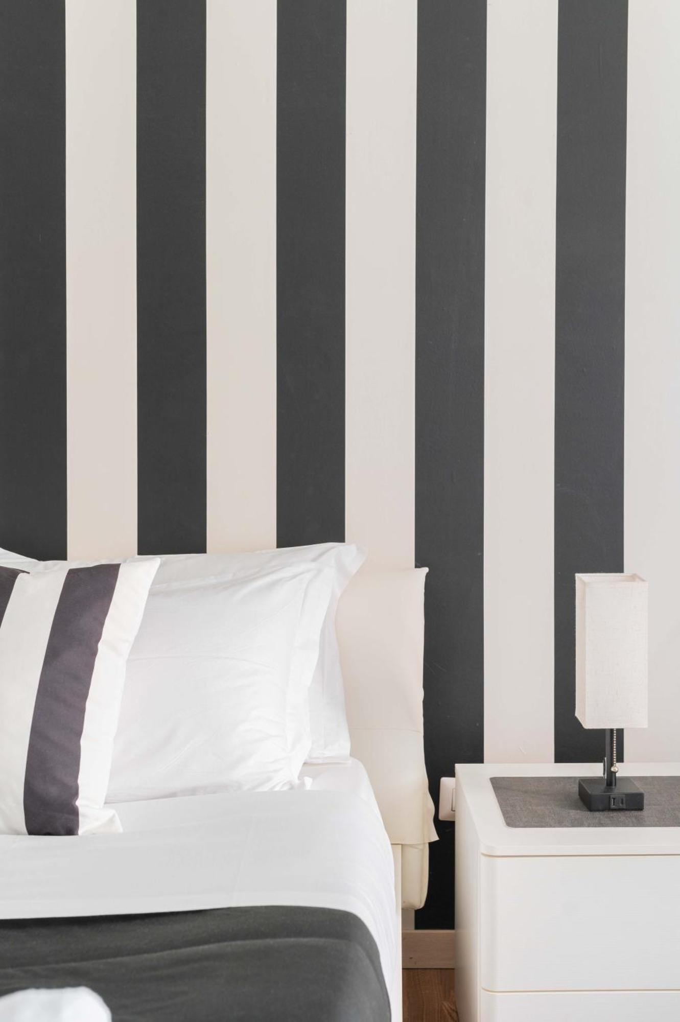 Rione Monti Suites Рим Екстериор снимка