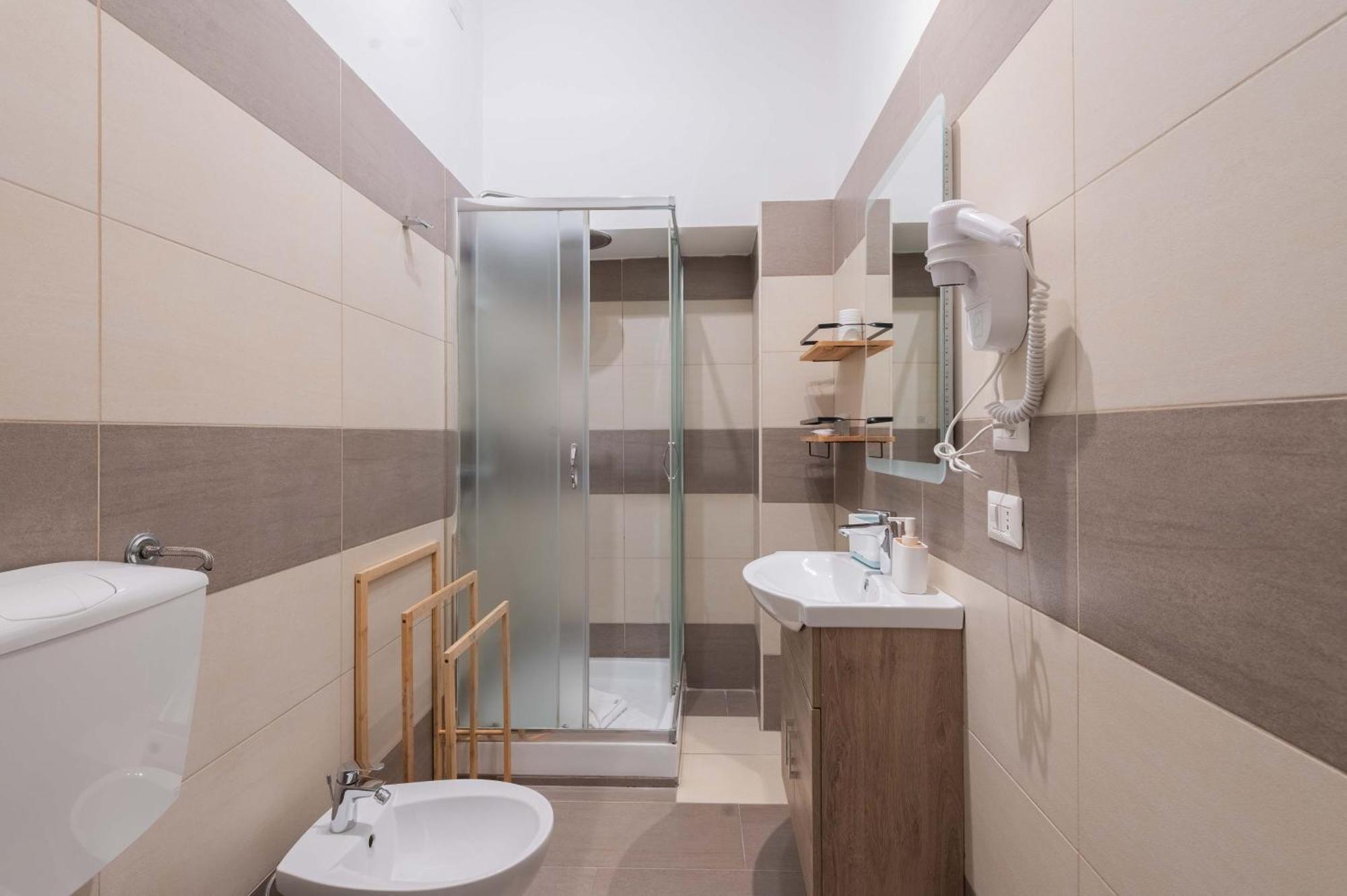 Rione Monti Suites Рим Екстериор снимка