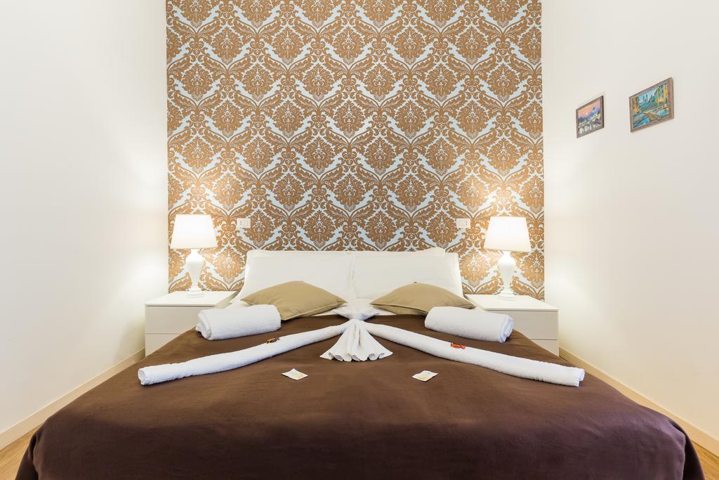 Rione Monti Suites Рим Екстериор снимка